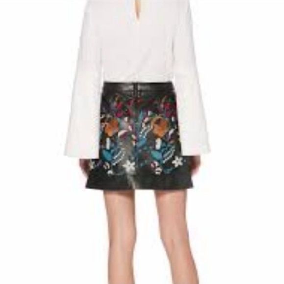 Laundry Faux-Leather Floral-Embroidered Skirt Size M - Picture 10 of 11